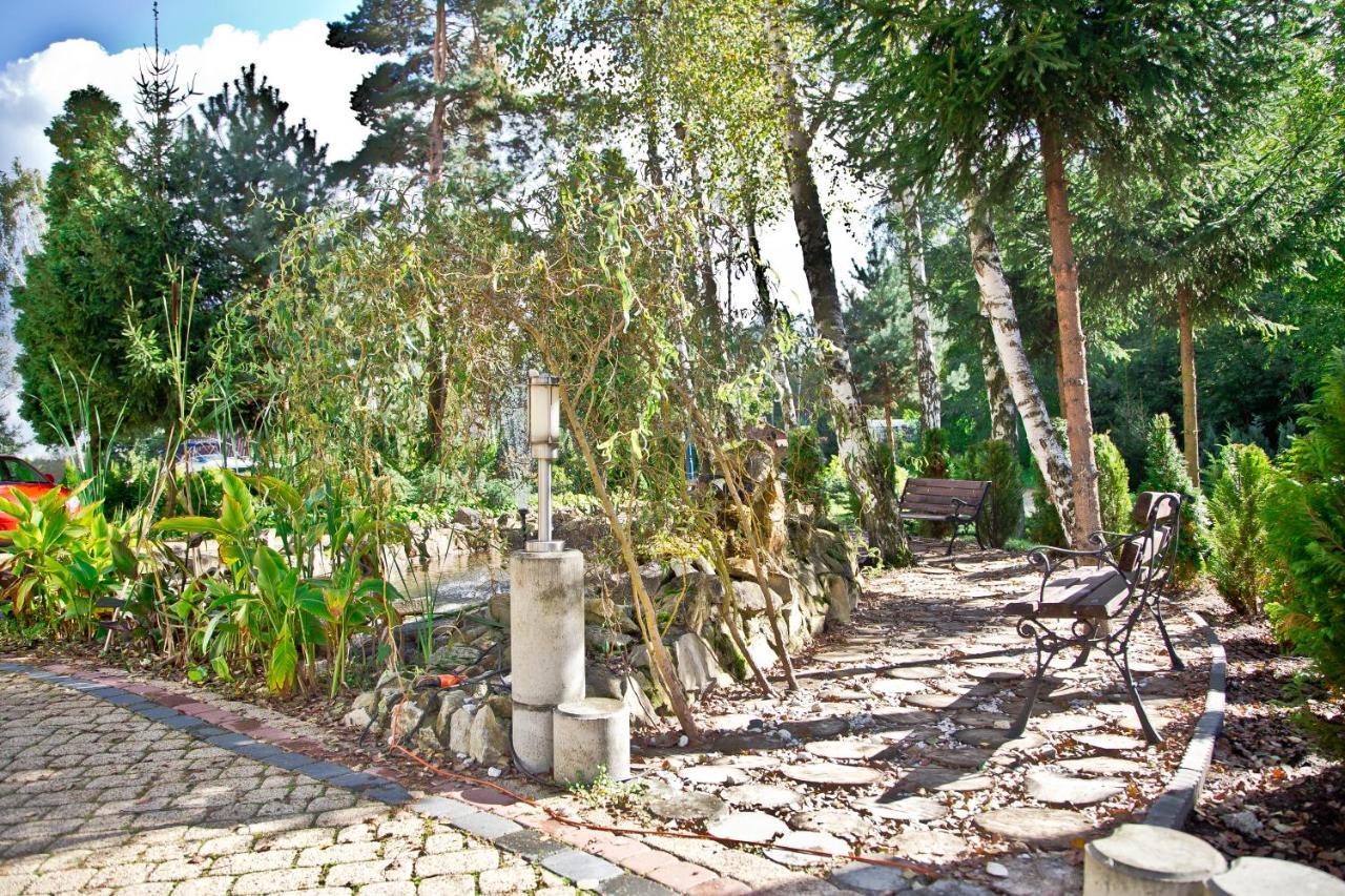 Shuma Otel Dąbrowa Górnicza Dış mekan fotoğraf